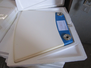 Cast molding ceramic plate for filter